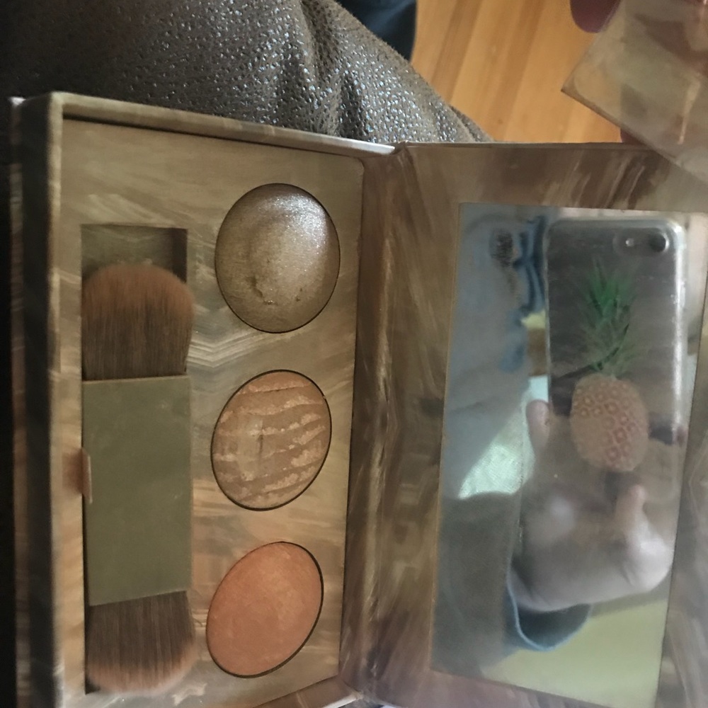 Naked highlight